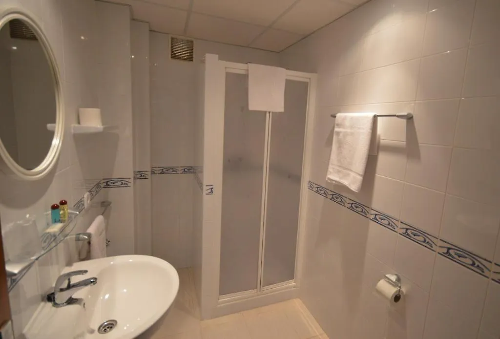 Hostal Mallorca Sant Antoni de Portmany 2*,  Espanha